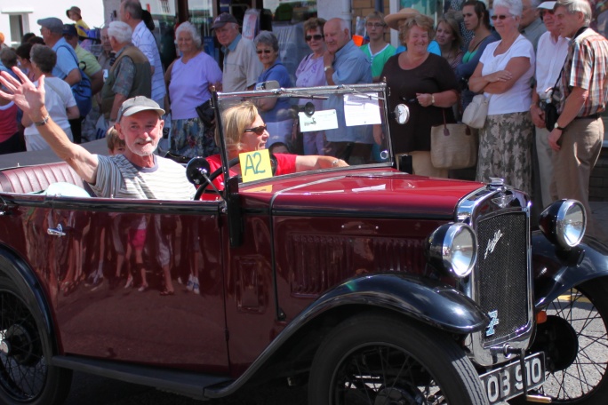 Thornbury Carnival 2010 parade
